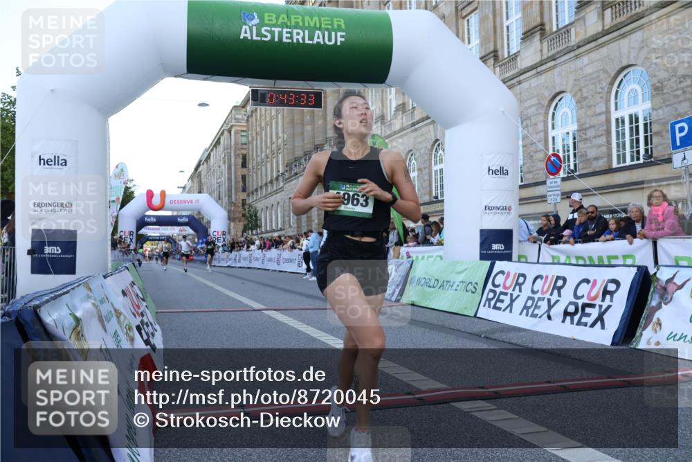 07.09.2025 - BARMER Alsterlauf Strokosch-Dieckow http://msf.ph/oto/8720045 07.09.2025 09:43:32 Ziel 2059, 2176, 3890, 4050, 4146, 4963, 8270, 8336 meine-sportfotos.de