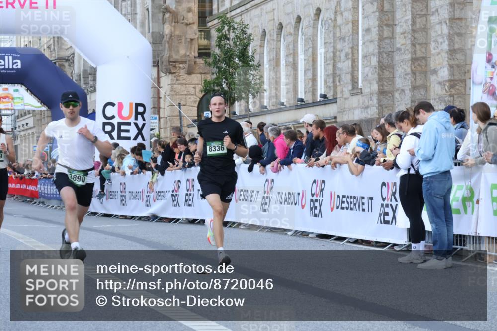 07.09.2025 - BARMER Alsterlauf Strokosch-Dieckow http://msf.ph/oto/8720046 07.09.2025 09:43:34 Ziel 2059, 2176, 3890, 4050, 4963, 8270, 8336 meine-sportfotos.de