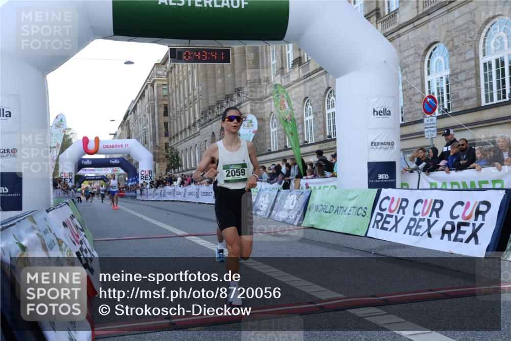 07.09.2025 - BARMER Alsterlauf Strokosch-Dieckow http://msf.ph/oto/8720056 07.09.2025 09:43:39 Ziel 2059, 3814, 3890, 4050, 5382, 8336 meine-sportfotos.de