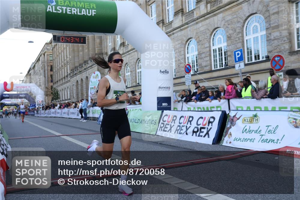 07.09.2025 - BARMER Alsterlauf Strokosch-Dieckow http://msf.ph/oto/8720058 07.09.2025 09:43:40 Ziel 2059, 3814, 3890, 4050, 5382, 8336 meine-sportfotos.de