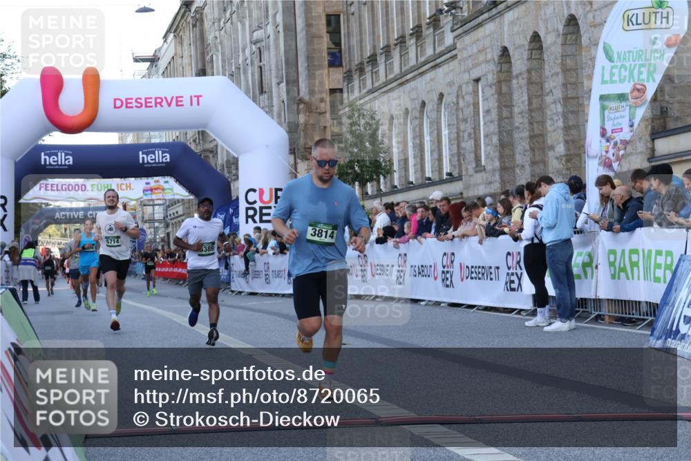 07.09.2025 - BARMER Alsterlauf Strokosch-Dieckow http://msf.ph/oto/8720065 07.09.2025 09:43:45 Ziel 3814, 5382, 5389, 5714, 8006 meine-sportfotos.de