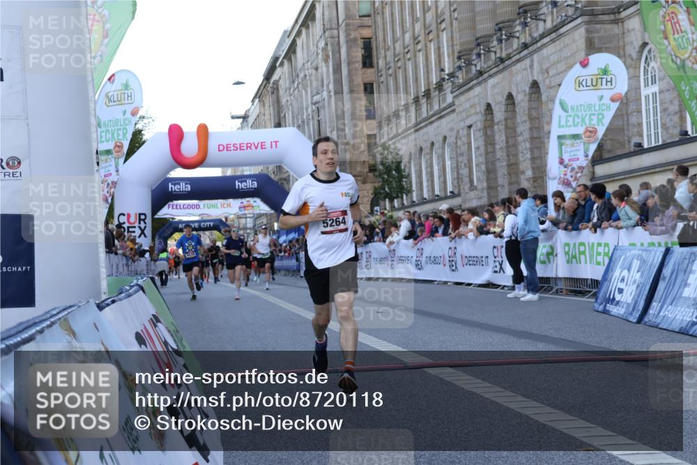 07.09.2025 - BARMER Alsterlauf Strokosch-Dieckow http://msf.ph/oto/8720118 07.09.2025 09:44:08 Ziel 5264, 6020, 6178, 6250, 6255, 8040 meine-sportfotos.de