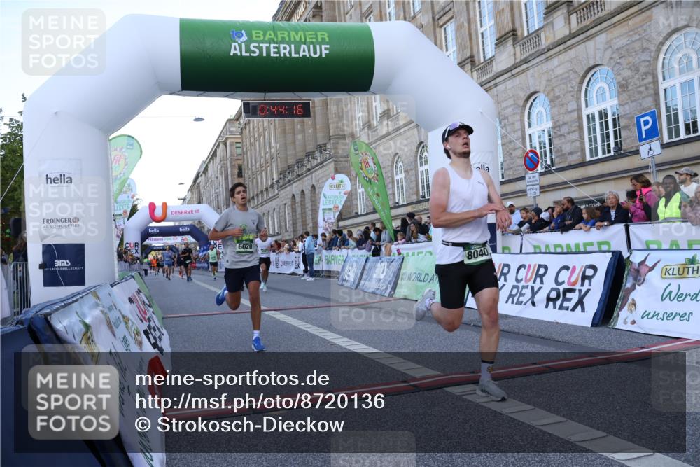 07.09.2025 - BARMER Alsterlauf Strokosch-Dieckow http://msf.ph/oto/8720136 07.09.2025 09:44:14 Ziel 2339, 2409, 2699, 2826, 3480, 6020, 6051, 6178, 6255, 8040, 8113, 8364 meine-sportfotos.de