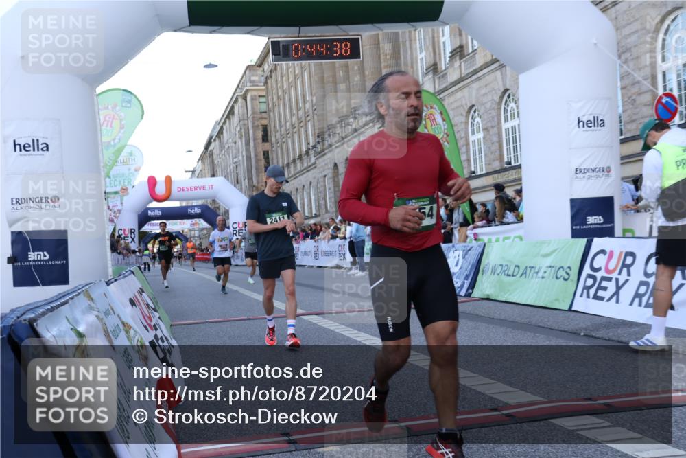 07.09.2025 - BARMER Alsterlauf Strokosch-Dieckow http://msf.ph/oto/8720204 07.09.2025 09:44:37 Ziel 2411, 2785, 3458, 3638, 4472, 4896, 5983, 6120, 6193, 8154 meine-sportfotos.de