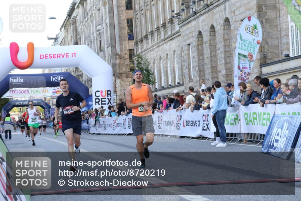 07.09.2025 - BARMER Alsterlauf Strokosch-Dieckow http://msf.ph/oto/8720219 07.09.2025 09:44:42 Ziel 2212, 2785, 3458, 3638, 4896, 5983, 6120 meine-sportfotos.de