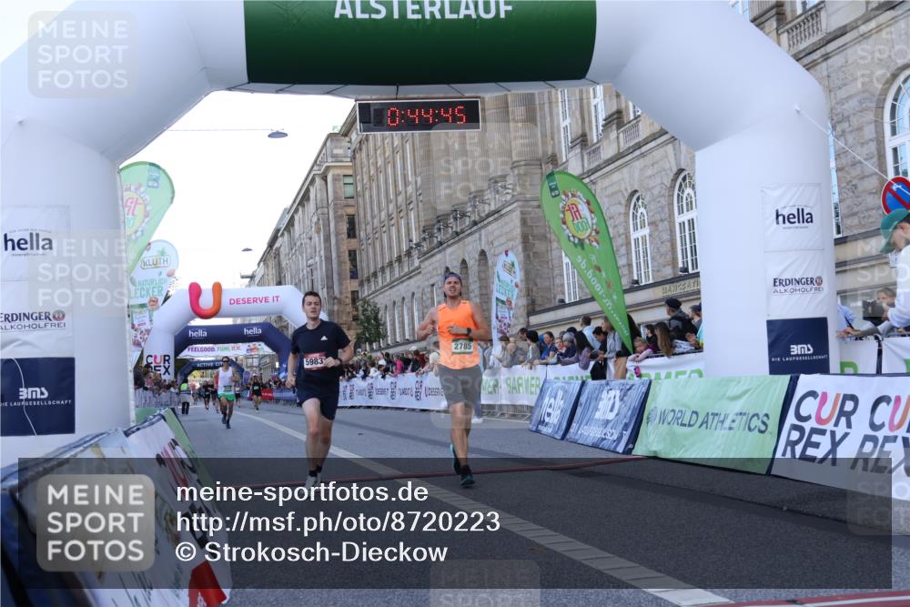 07.09.2025 - BARMER Alsterlauf Strokosch-Dieckow http://msf.ph/oto/8720223 07.09.2025 09:44:43 Ziel 2212, 2742, 2785, 3458, 3638, 4896, 5983, 6120 meine-sportfotos.de