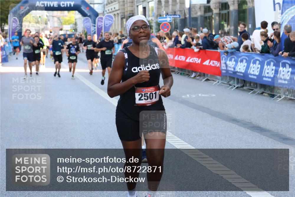 07.09.2025 - BARMER Alsterlauf Strokosch-Dieckow http://msf.ph/oto/8722871 07.09.2025 09:53:17 Ziel 2369, 2390, 2421, 2521, 2673, 2789, 3219, 3421, 3589, 3705, 4625, 4834, 5194, 5253, 5415, 5553, 5694, 6105, 6333, 8268 meine-sportfotos.de