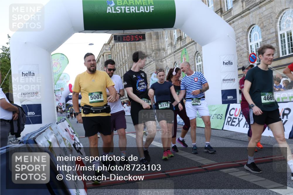 07.09.2025 - BARMER Alsterlauf Strokosch-Dieckow http://msf.ph/oto/8723103 07.09.2025 10:03:52 Ziel 2039, 2248, 2304, 2814, 2818, 3137, 3229, 3237, 3238, 3240, 4180, 4191, 4292, 4301, 4669, 5007, 5039, 5483, 5485, 5531, 5554, 5733, 5856, 6041, 6280, 8386 meine-sportfotos.de