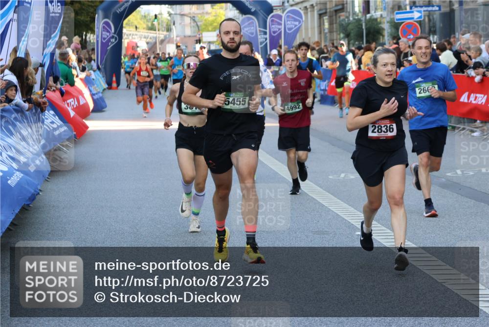 07.09.2025 - BARMER Alsterlauf Strokosch-Dieckow http://msf.ph/oto/8723725 07.09.2025 09:51:15 Ziel 2165, 2416, 2681, 2879, 3247, 3538, 3556, 4157, 4173, 4420, 5063, 5125, 5179, 5234, 5376, 5710, 5715, 5807, 8075, 8200, 8292, 8477 meine-sportfotos.de