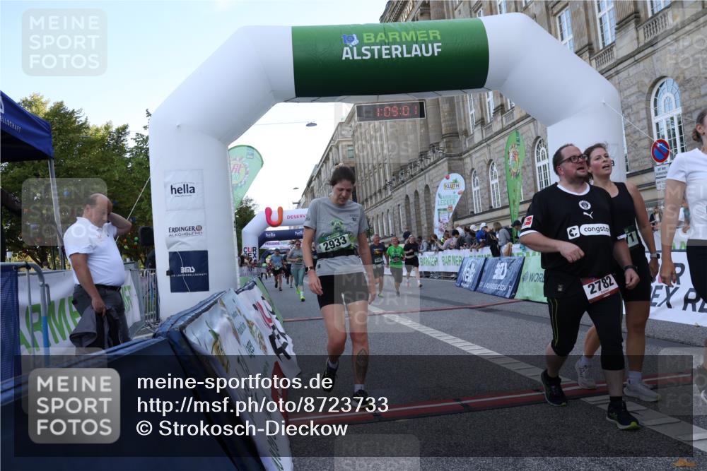 07.09.2025 - BARMER Alsterlauf Strokosch-Dieckow http://msf.ph/oto/8723733 07.09.2025 10:08:59 Ziel 2648, 2782, 2828, 2933, 3285, 3408, 3550, 3902, 4217, 4332, 4506, 4778, 5287, 5310, 5336, 6109, 6179, 8169, 8171, 8237, 8253 meine-sportfotos.de