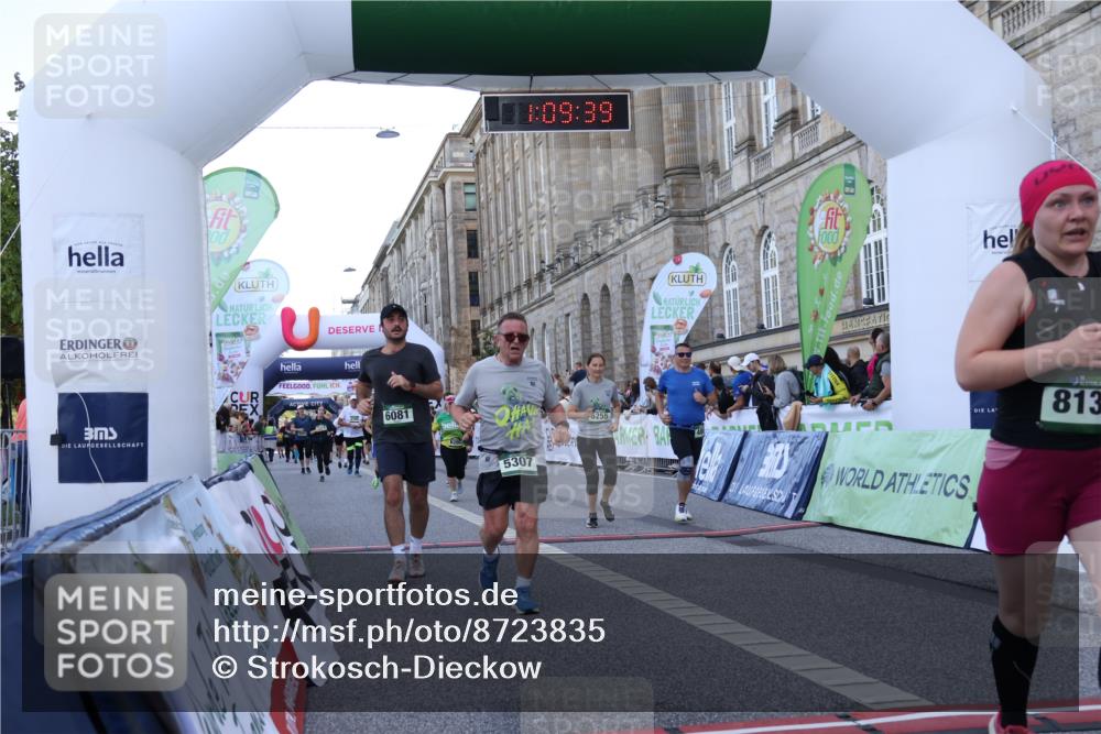 07.09.2025 - BARMER Alsterlauf Strokosch-Dieckow http://msf.ph/oto/8723835 07.09.2025 10:09:38 Ziel 2489, 3318, 3475, 3674, 3795, 4421, 4567, 4863, 4952, 5255, 5307, 5663, 6081, 6083, 6184, 6196, 6260, 8130, 8289 meine-sportfotos.de