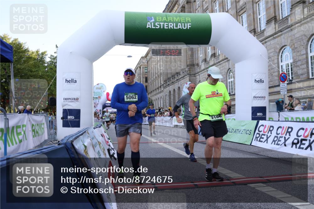 07.09.2025 - BARMER Alsterlauf Strokosch-Dieckow http://msf.ph/oto/8724675 07.09.2025 10:15:01 Ziel 2129, 2166, 2225, 2712, 2873, 3851, 4108, 4364, 5062 meine-sportfotos.de
