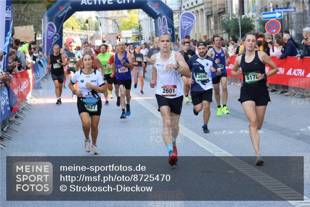 07.09.2025 - BARMER Alsterlauf Strokosch-Dieckow http://msf.ph/oto/8725470 07.09.2025 09:46:06 Ziel 2178, 2357, 2381, 2404, 2676, 2721, 2792, 2953, 3146, 3276, 3788, 3916, 4131, 4134, 4354, 4389, 4480, 4484, 4651, 4732, 4865, 4927, 4985, 5123, 5141, 5150, 5387, 5451, 5584, 5724, 5729, 6011, 6072, 6073, 6166, 6286, 8011, 8191, 8316, 8470 meine-sportfotos.de