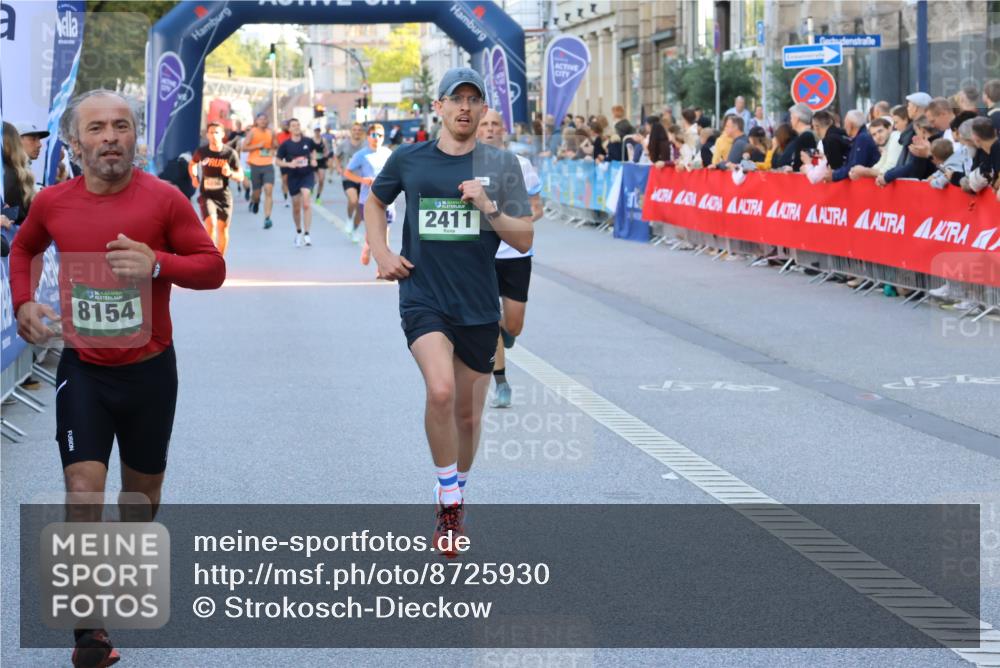 07.09.2025 - BARMER Alsterlauf Strokosch-Dieckow http://msf.ph/oto/8725930 07.09.2025 09:44:21 Ziel 2340, 2389, 2561, 2742, 3230, 3305, 3306, 4095, 4543, 4599, 4959, 5126, 5246, 5317, 5388, 5500, 5913, 6006, 6116, 6204, 6320 meine-sportfotos.de