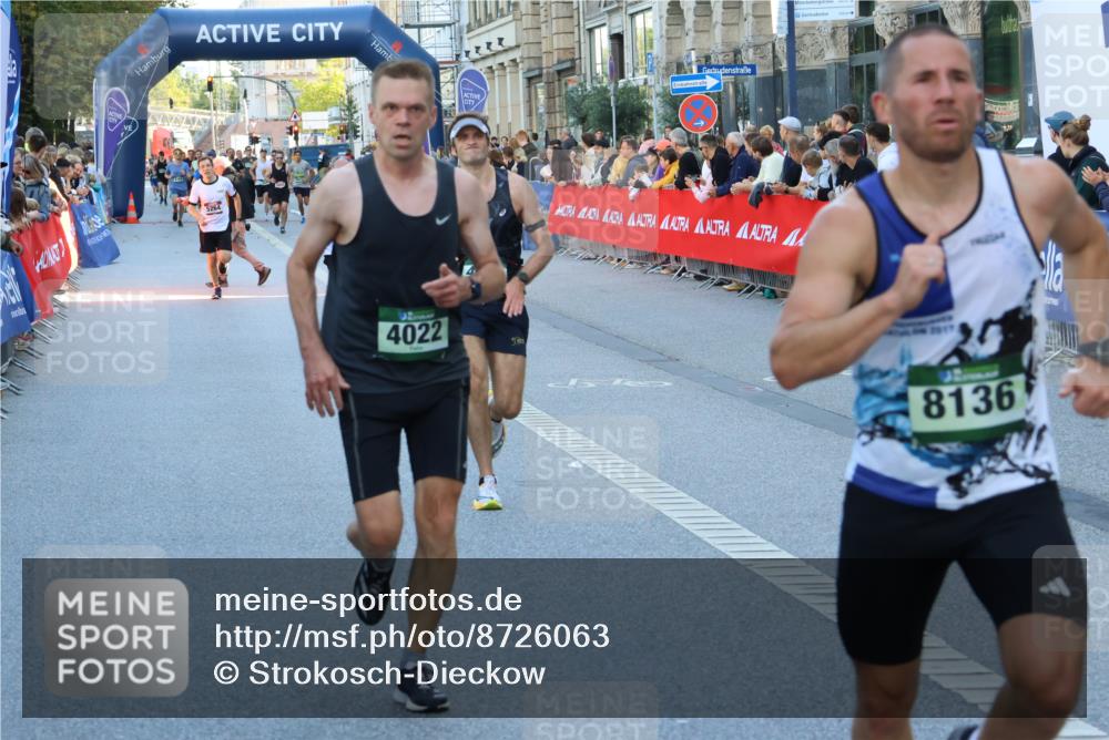 07.09.2025 - BARMER Alsterlauf Strokosch-Dieckow http://msf.ph/oto/8726063 07.09.2025 09:43:47 Ziel 2339, 2409, 2411, 2618, 2699, 2826, 3458, 3596, 4382, 4472, 4849, 4949, 5034, 5227, 5751, 5862, 6020, 6051, 6108, 6193, 8040, 8113, 8154, 8364 meine-sportfotos.de
