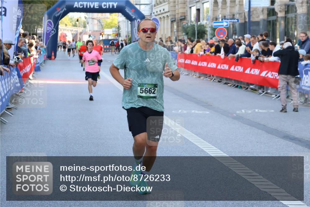 07.09.2025 - BARMER Alsterlauf Strokosch-Dieckow http://msf.ph/oto/8726233 07.09.2025 09:42:59 Ziel 2059, 2176, 3814, 3890, 4050, 4963, 5382, 8270, 8336 meine-sportfotos.de