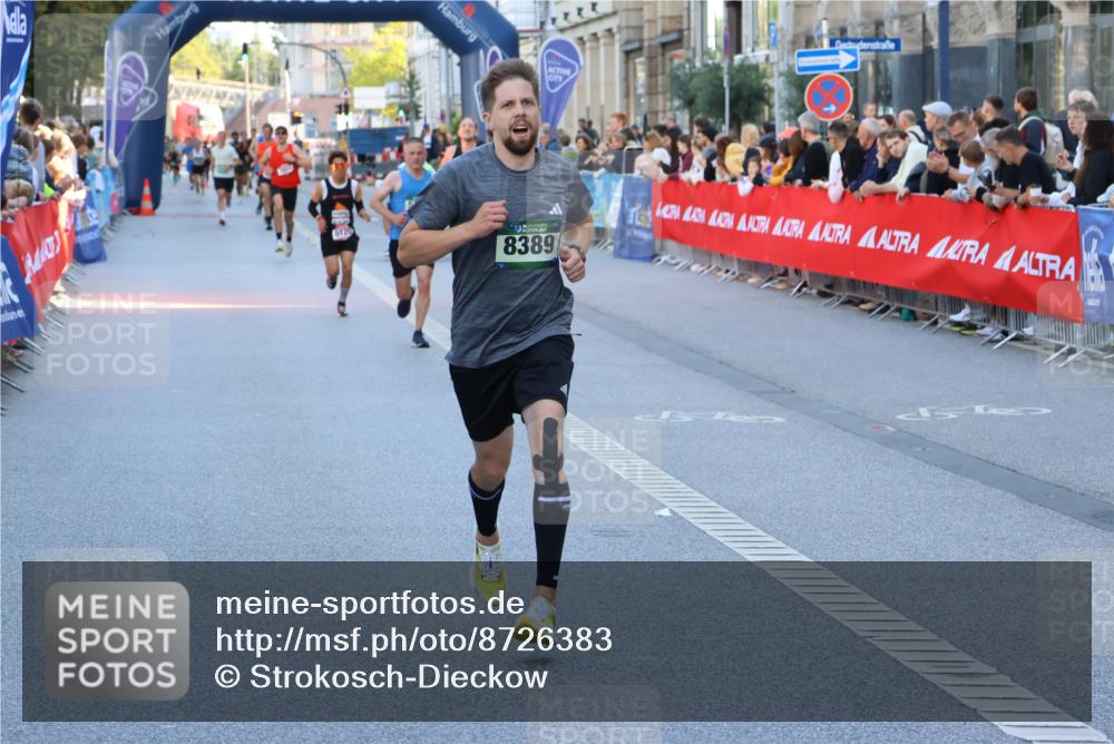 07.09.2025 - BARMER Alsterlauf Strokosch-Dieckow http://msf.ph/oto/8726383 07.09.2025 09:42:18 Ziel 2799, 2871, 3074, 3079, 3561, 4042, 5118, 5356, 5906, 6253, 6297, 6335, 8265, 8408 meine-sportfotos.de