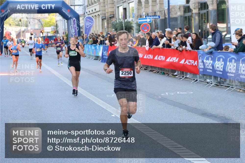 07.09.2025 - BARMER Alsterlauf Strokosch-Dieckow http://msf.ph/oto/8726448 07.09.2025 09:41:55 Ziel 3690, 3924, 5120, 5763, 8025, 8389 meine-sportfotos.de