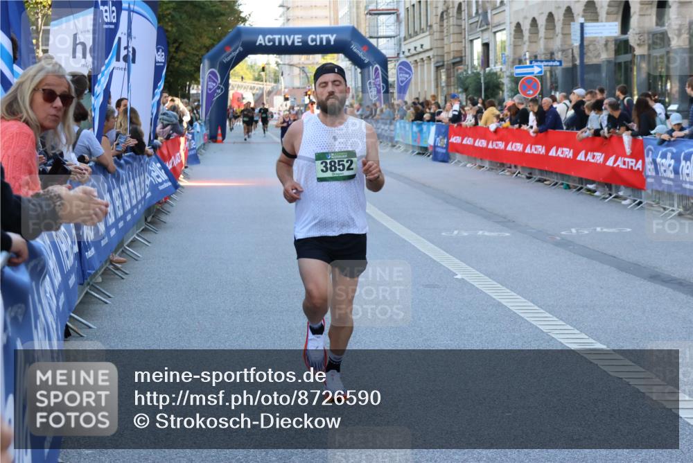 07.09.2025 - BARMER Alsterlauf Strokosch-Dieckow http://msf.ph/oto/8726590 07.09.2025 09:41:08 Ziel 2098, 2694, 3517, 3597, 3906, 4632, 5161, 5476, 5716, 5878, 6125, 8375, 8499 meine-sportfotos.de