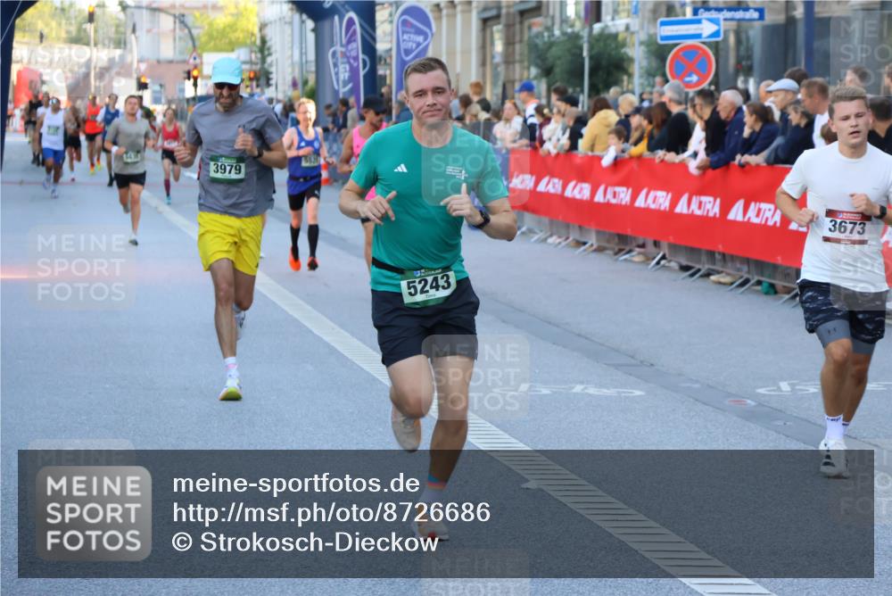 07.09.2025 - BARMER Alsterlauf Strokosch-Dieckow http://msf.ph/oto/8726686 07.09.2025 09:40:39 Ziel 2583, 3516, 3852, 4305, 4307, 4498, 5210, 5392, 5528, 6307, 8232, 8424, 8435, 8455 meine-sportfotos.de