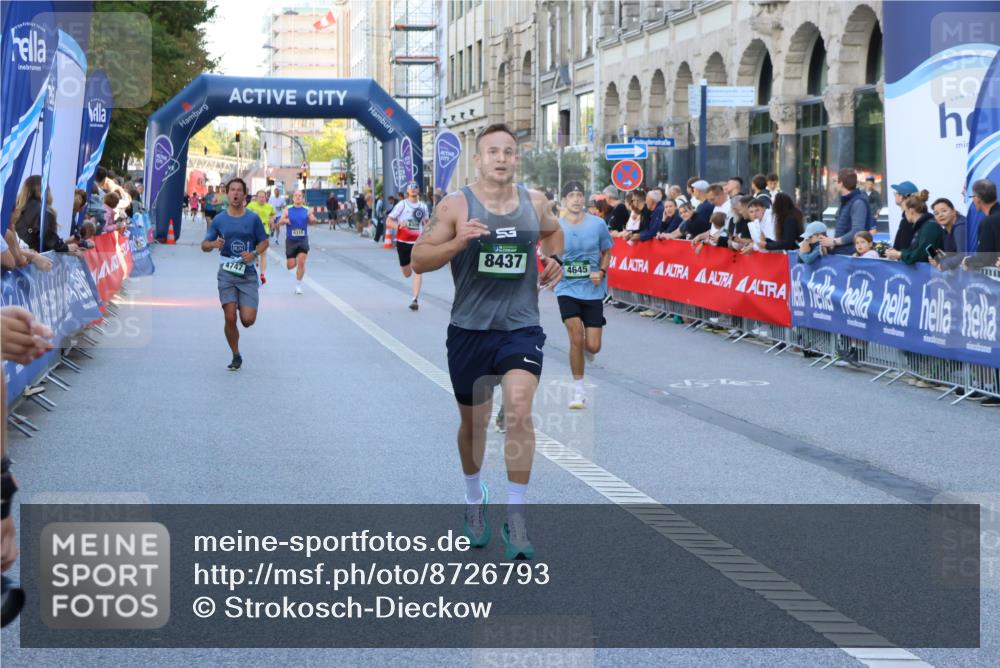 07.09.2025 - BARMER Alsterlauf Strokosch-Dieckow http://msf.ph/oto/8726793 07.09.2025 09:40:07 Ziel 2358, 2680, 2914, 3467, 3673, 3979, 5142, 5243, 5785, 6040, 6212, 8173, 8337 meine-sportfotos.de