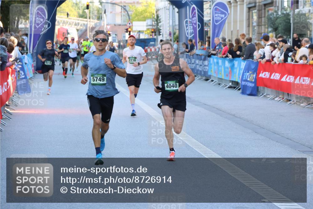 07.09.2025 - BARMER Alsterlauf Strokosch-Dieckow http://msf.ph/oto/8726914 07.09.2025 09:38:51 Ziel 2058, 2083, 3124, 3380, 3598, 3633, 3670, 4037, 4521, 4526, 4627, 4676, 4695, 5790, 5964, 5965, 5995, 6172, 6209, 6308, 8247, 8343, 8476 meine-sportfotos.de