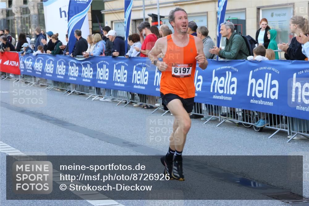 07.09.2025 - BARMER Alsterlauf Strokosch-Dieckow http://msf.ph/oto/8726926 07.09.2025 09:38:31 Ziel 2058, 2238, 4040, 5749, 8218, 8247 meine-sportfotos.de