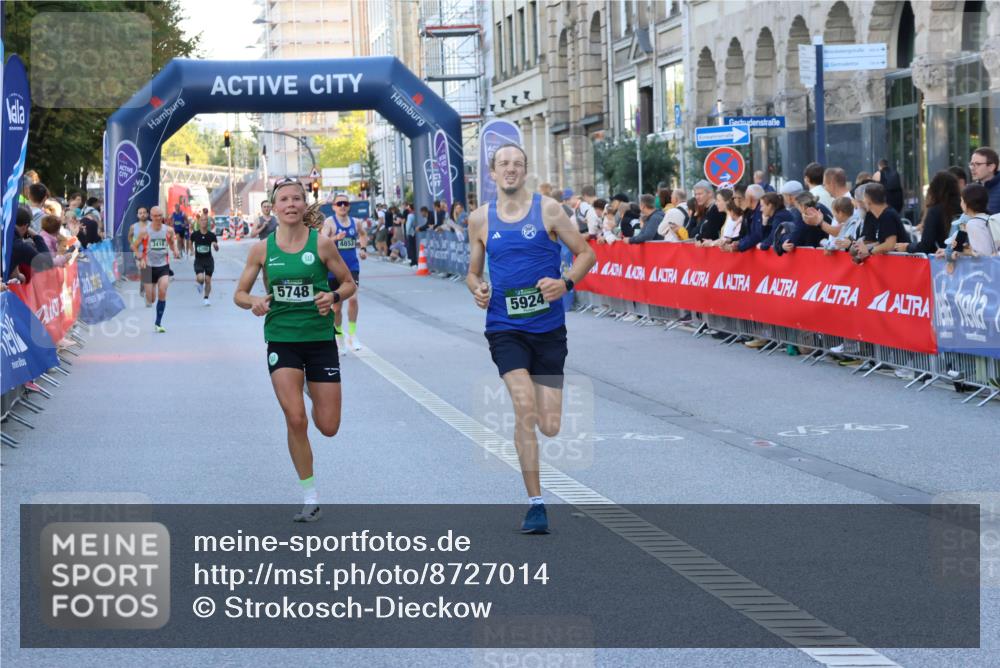 07.09.2025 - BARMER Alsterlauf Strokosch-Dieckow http://msf.ph/oto/8727014 07.09.2025 09:36:37 Ziel 5374, 5429, 6068, 8314 meine-sportfotos.de