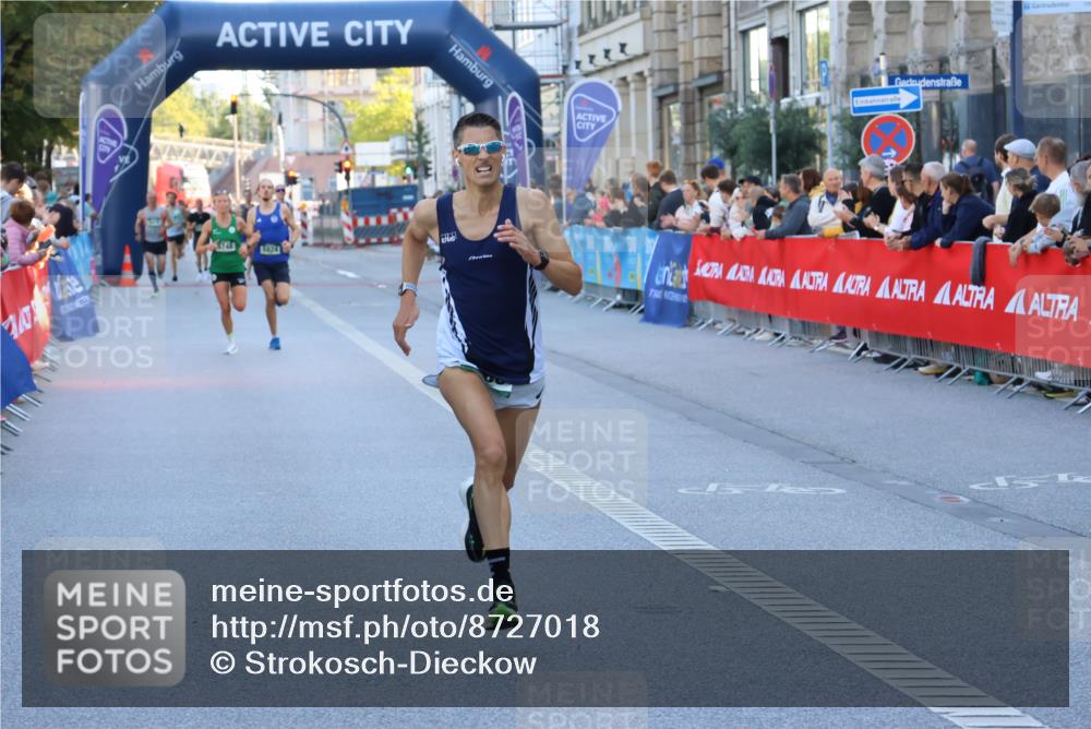 07.09.2025 - BARMER Alsterlauf Strokosch-Dieckow http://msf.ph/oto/8727018 07.09.2025 09:36:31 Ziel 3418, 5046, 5066, 5374, 5429, 5700, 6068, 8314 meine-sportfotos.de
