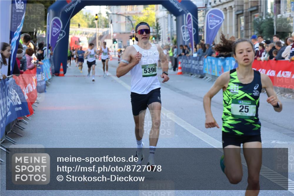 07.09.2025 - BARMER Alsterlauf Strokosch-Dieckow http://msf.ph/oto/8727078 07.09.2025 09:35:29 Ziel 3422, 3841, 4252, 5148, 5206, 5532, 5666, 6316, 8008 meine-sportfotos.de