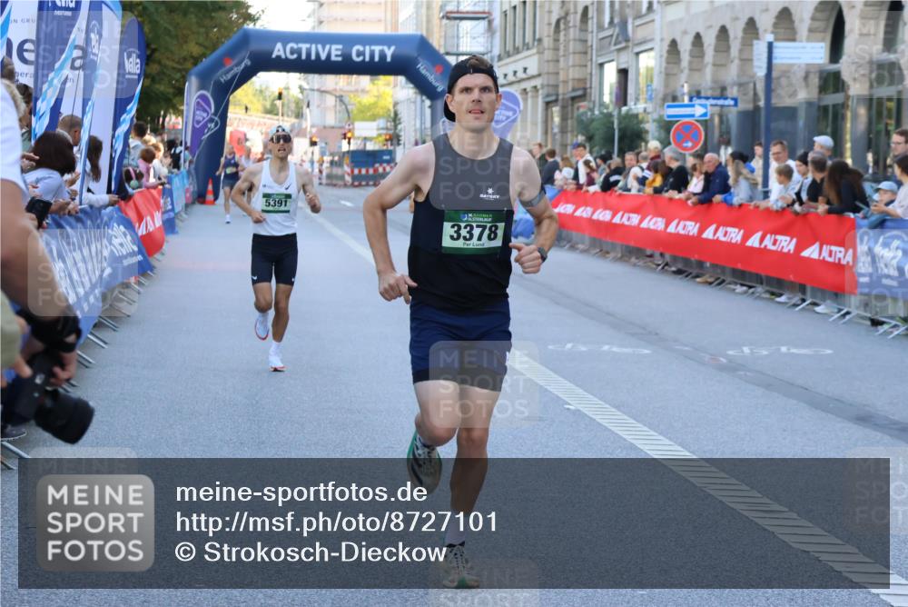 07.09.2025 - BARMER Alsterlauf Strokosch-Dieckow http://msf.ph/oto/8727101 07.09.2025 09:35:00 Ziel 25, 26, 3514, 5390, 8012, 8081, 8204 meine-sportfotos.de