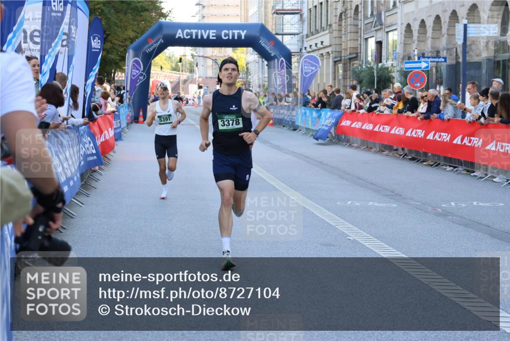 07.09.2025 - BARMER Alsterlauf Strokosch-Dieckow http://msf.ph/oto/8727104 07.09.2025 09:34:59 Ziel 25, 26, 3514, 5390, 5892, 8012, 8081, 8204 meine-sportfotos.de