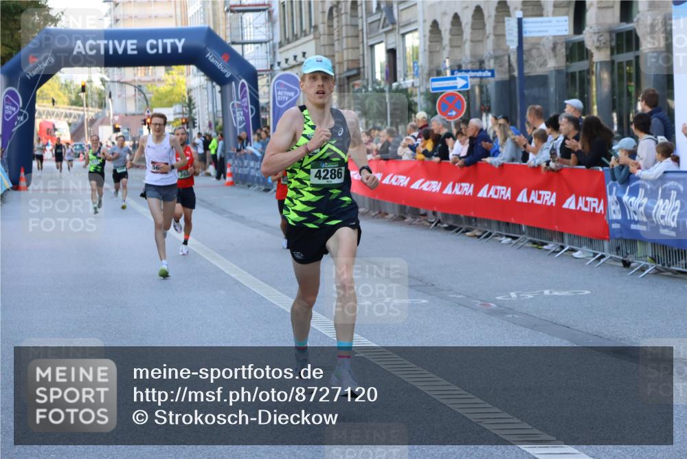 07.09.2025 - BARMER Alsterlauf Strokosch-Dieckow http://msf.ph/oto/8727120 07.09.2025 09:34:39 Ziel 2307, 3378, 4470, 5391, 5892 meine-sportfotos.de