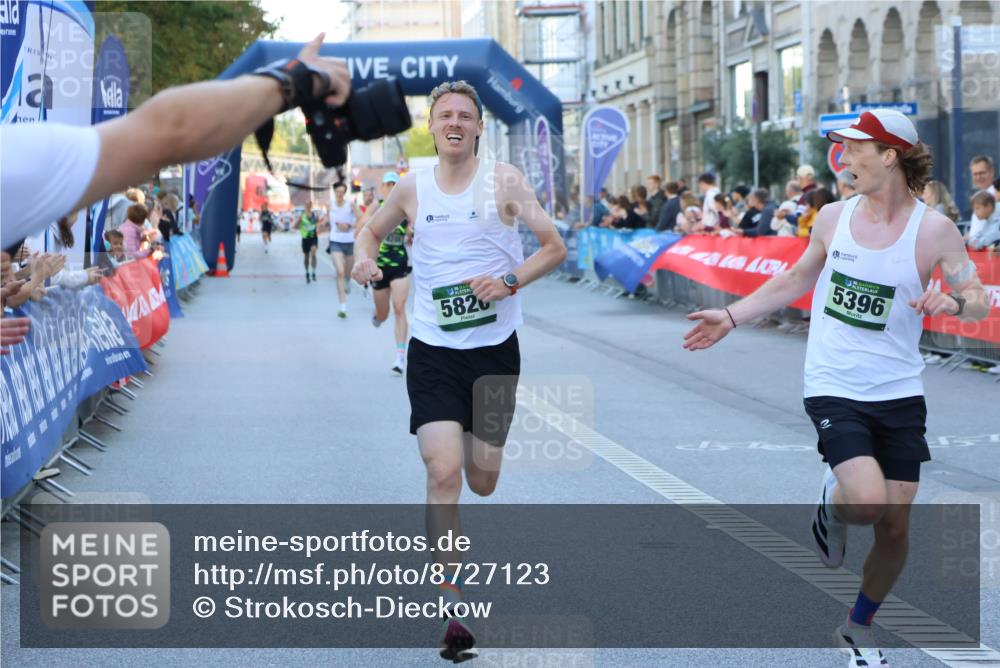 07.09.2025 - BARMER Alsterlauf Strokosch-Dieckow http://msf.ph/oto/8727123 07.09.2025 09:34:34 Ziel 2307, 3378, 4138, 4288, 5391, 8037 meine-sportfotos.de