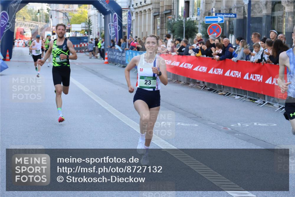07.09.2025 - BARMER Alsterlauf Strokosch-Dieckow http://msf.ph/oto/8727132 07.09.2025 09:34:27 Ziel 3378, 3926, 4138, 4288, 5391, 5604, 5641, 8037 meine-sportfotos.de