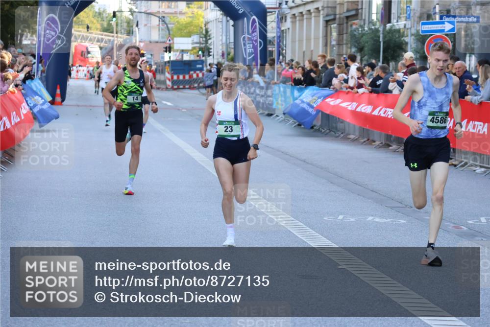 07.09.2025 - BARMER Alsterlauf Strokosch-Dieckow http://msf.ph/oto/8727135 07.09.2025 09:34:26 Ziel 3378, 3926, 4138, 4286, 4288, 5604, 5641, 8037 meine-sportfotos.de