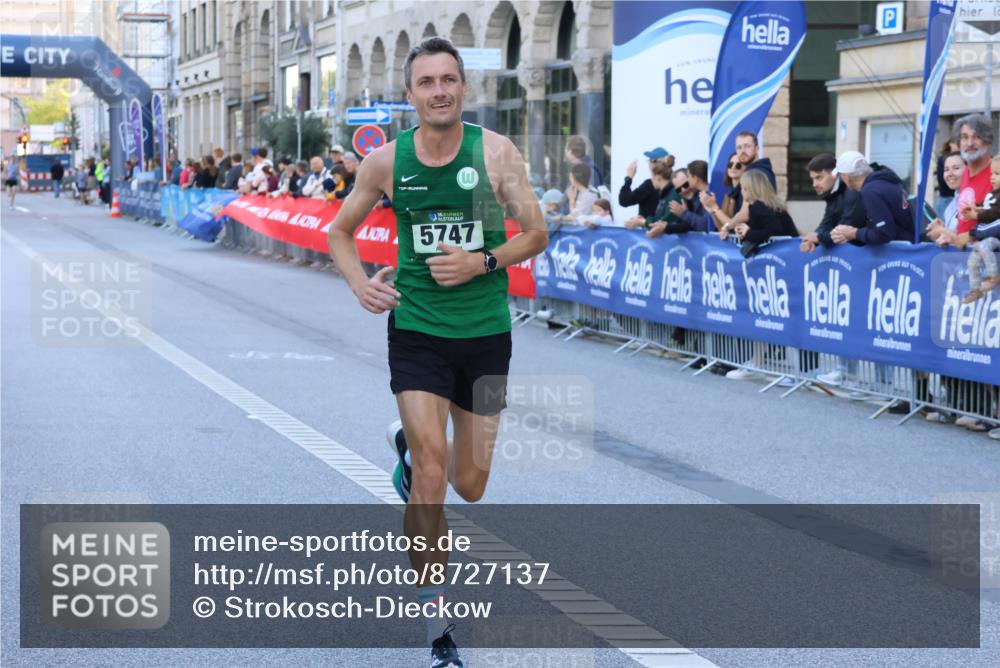07.09.2025 - BARMER Alsterlauf Strokosch-Dieckow http://msf.ph/oto/8727137 07.09.2025 09:34:12 Ziel 14, 23, 3926, 4286, 4586, 5396, 5604, 5641, 5826 meine-sportfotos.de