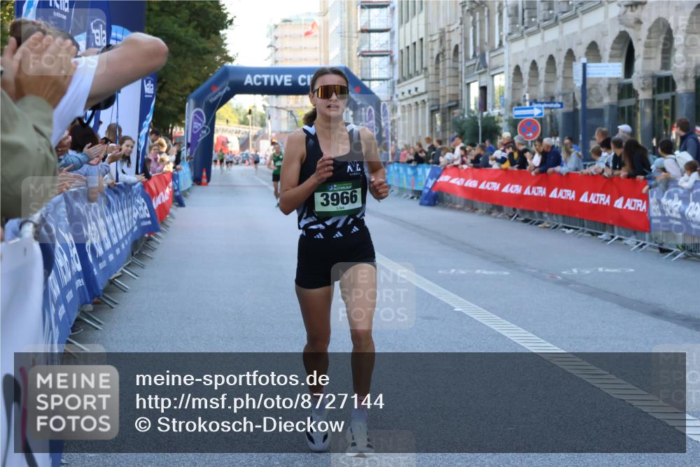 07.09.2025 - BARMER Alsterlauf Strokosch-Dieckow http://msf.ph/oto/8727144 07.09.2025 09:34:02 Ziel 14, 23, 4586, 5396, 5826 meine-sportfotos.de