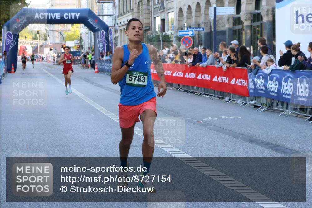 07.09.2025 - BARMER Alsterlauf Strokosch-Dieckow http://msf.ph/oto/8727154 07.09.2025 09:33:46 Ziel 3966, 5747 meine-sportfotos.de
