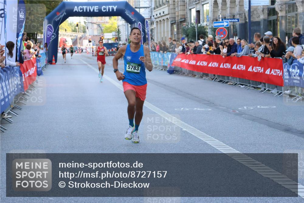 07.09.2025 - BARMER Alsterlauf Strokosch-Dieckow http://msf.ph/oto/8727157 07.09.2025 09:33:45 Ziel 3966, 5747 meine-sportfotos.de