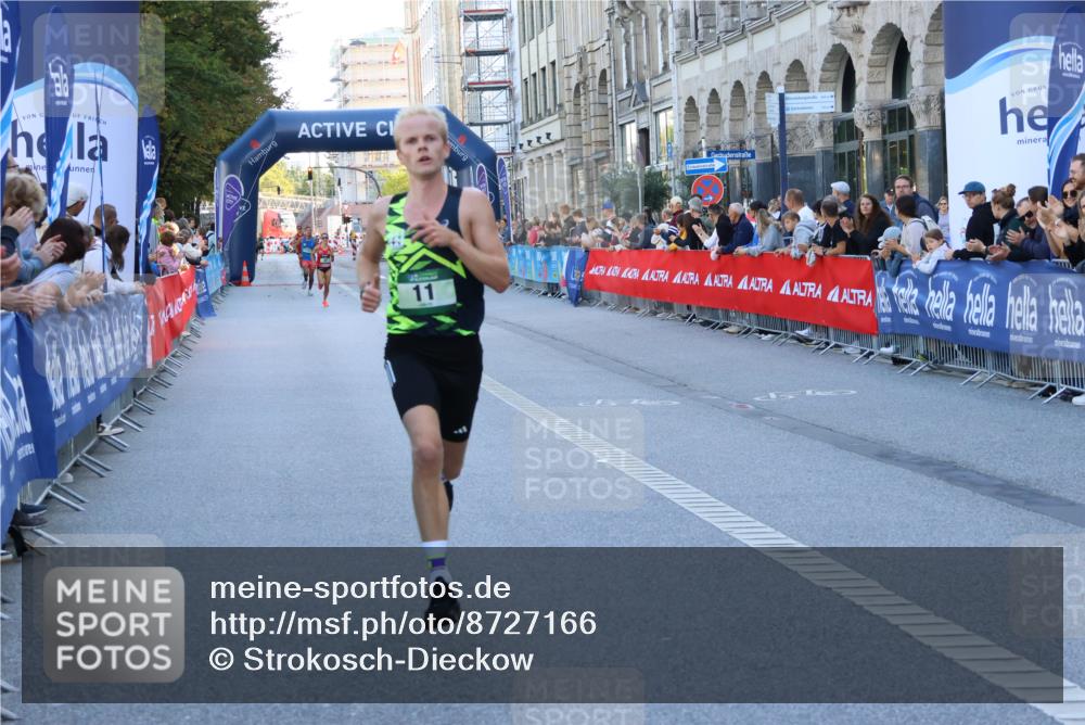 07.09.2025 - BARMER Alsterlauf Strokosch-Dieckow http://msf.ph/oto/8727166 07.09.2025 09:33:33 Ziel 3966, 8199 meine-sportfotos.de