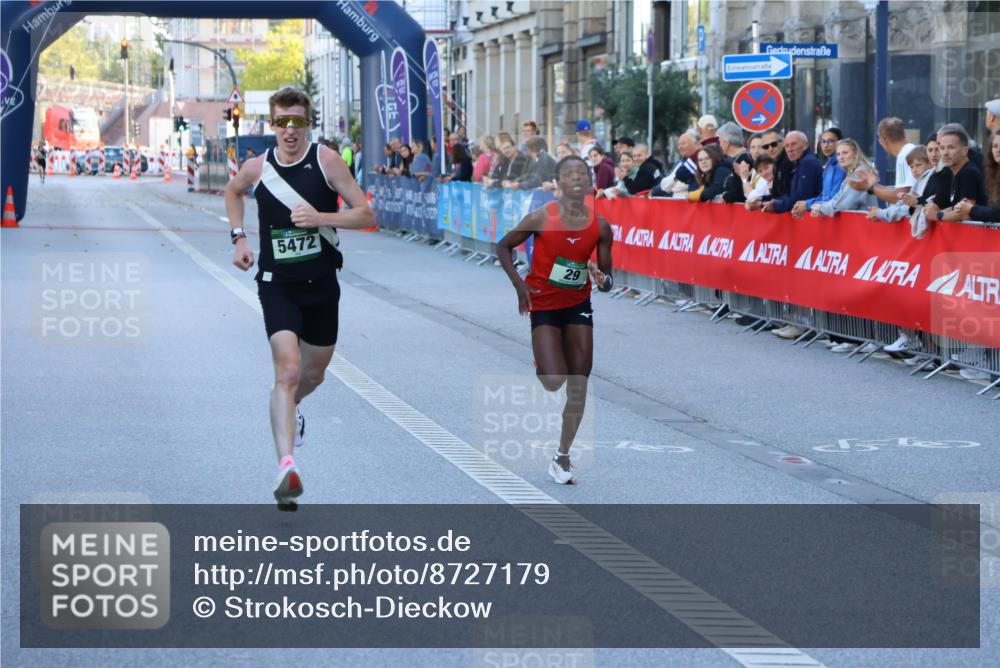 07.09.2025 - BARMER Alsterlauf Strokosch-Dieckow http://msf.ph/oto/8727179 07.09.2025 09:32:55 Ziel  meine-sportfotos.de