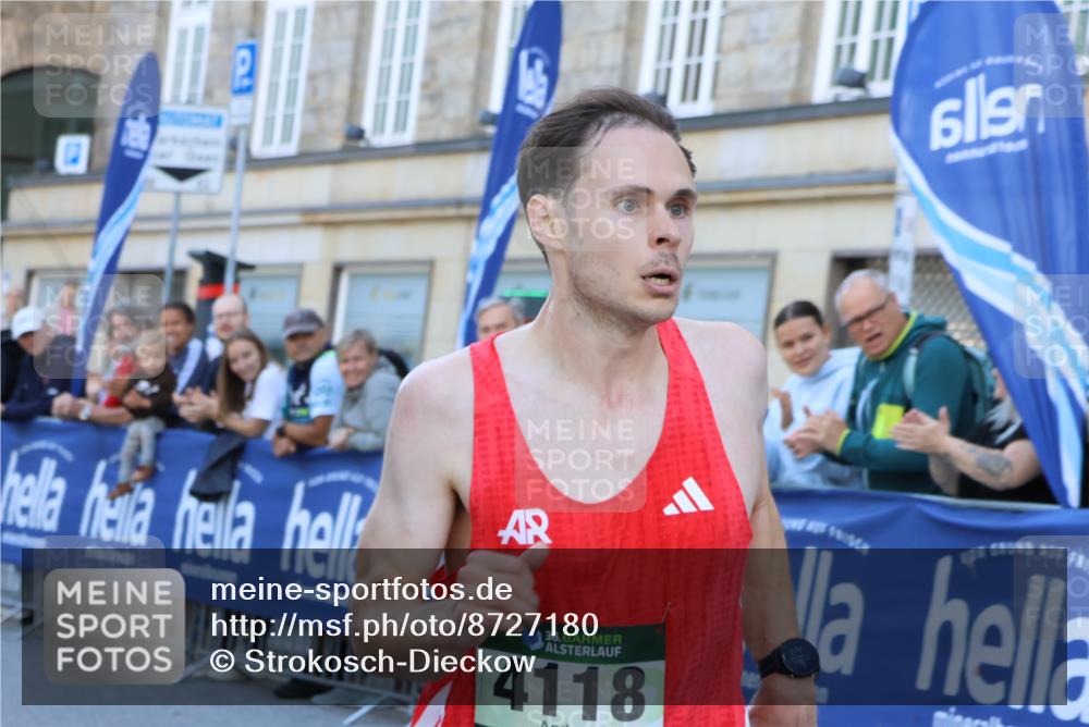 07.09.2025 - BARMER Alsterlauf Strokosch-Dieckow http://msf.ph/oto/8727180 07.09.2025 09:32:39 Ziel 29, 5472 meine-sportfotos.de