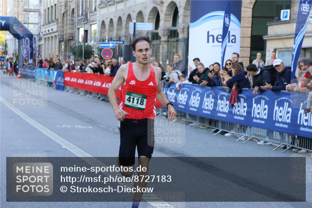 07.09.2025 - BARMER Alsterlauf Strokosch-Dieckow http://msf.ph/oto/8727183 07.09.2025 09:32:38 Ziel 29, 5472 meine-sportfotos.de
