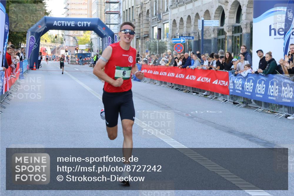 07.09.2025 - BARMER Alsterlauf Strokosch-Dieckow http://msf.ph/oto/8727242 07.09.2025 09:30:36 Ziel 4111 meine-sportfotos.de