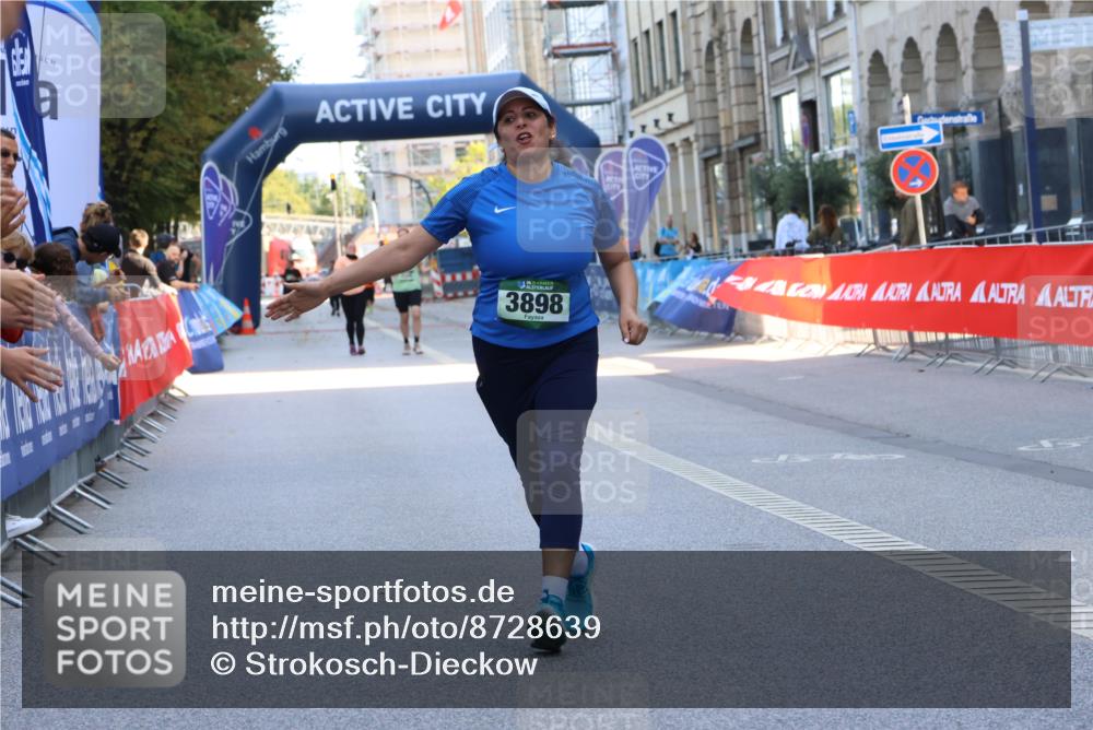 07.09.2025 - BARMER Alsterlauf Strokosch-Dieckow http://msf.ph/oto/8728639 07.09.2025 10:33:31 Ziel 2738, 5124 meine-sportfotos.de