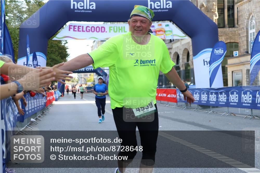07.09.2025 - BARMER Alsterlauf Strokosch-Dieckow http://msf.ph/oto/8728648 07.09.2025 10:33:29 Ziel 5124 meine-sportfotos.de