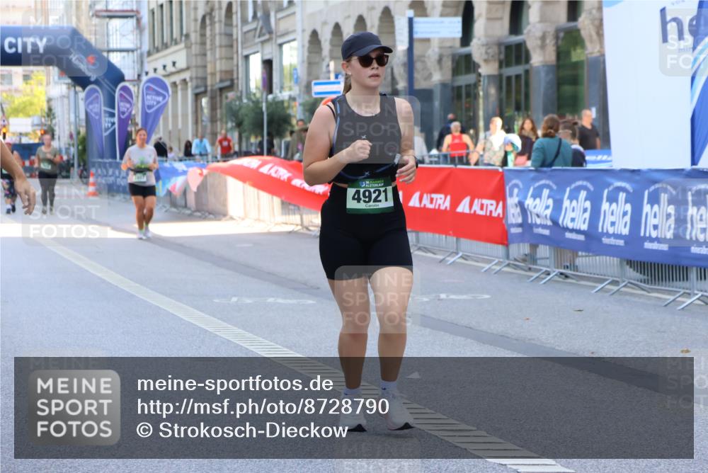 07.09.2025 - BARMER Alsterlauf Strokosch-Dieckow http://msf.ph/oto/8728790 07.09.2025 10:32:02 Ziel 3307, 4222 meine-sportfotos.de