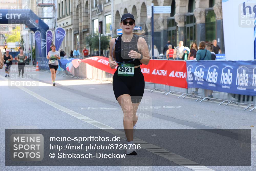 07.09.2025 - BARMER Alsterlauf Strokosch-Dieckow http://msf.ph/oto/8728796 07.09.2025 10:32:02 Ziel 3307, 4222 meine-sportfotos.de