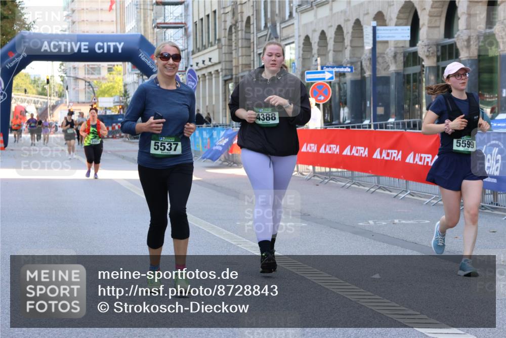 07.09.2025 - BARMER Alsterlauf Strokosch-Dieckow http://msf.ph/oto/8728843 07.09.2025 10:31:36 Ziel 1145, 2420, 2427, 2635, 2807, 3686 meine-sportfotos.de